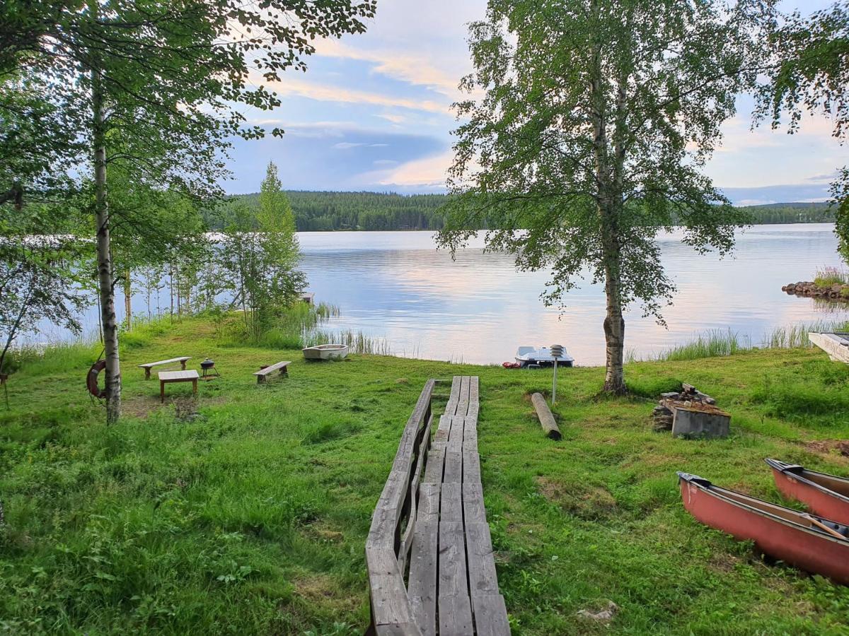 Majatalo Oravanpesae Lampsijärvi Exterior photo