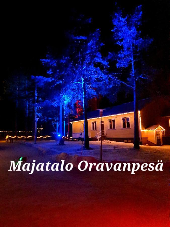 Majatalo Oravanpesae Lampsijärvi Exterior photo